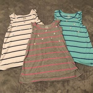 Girls shirt lot size 12 SO brand from Kohl’s.